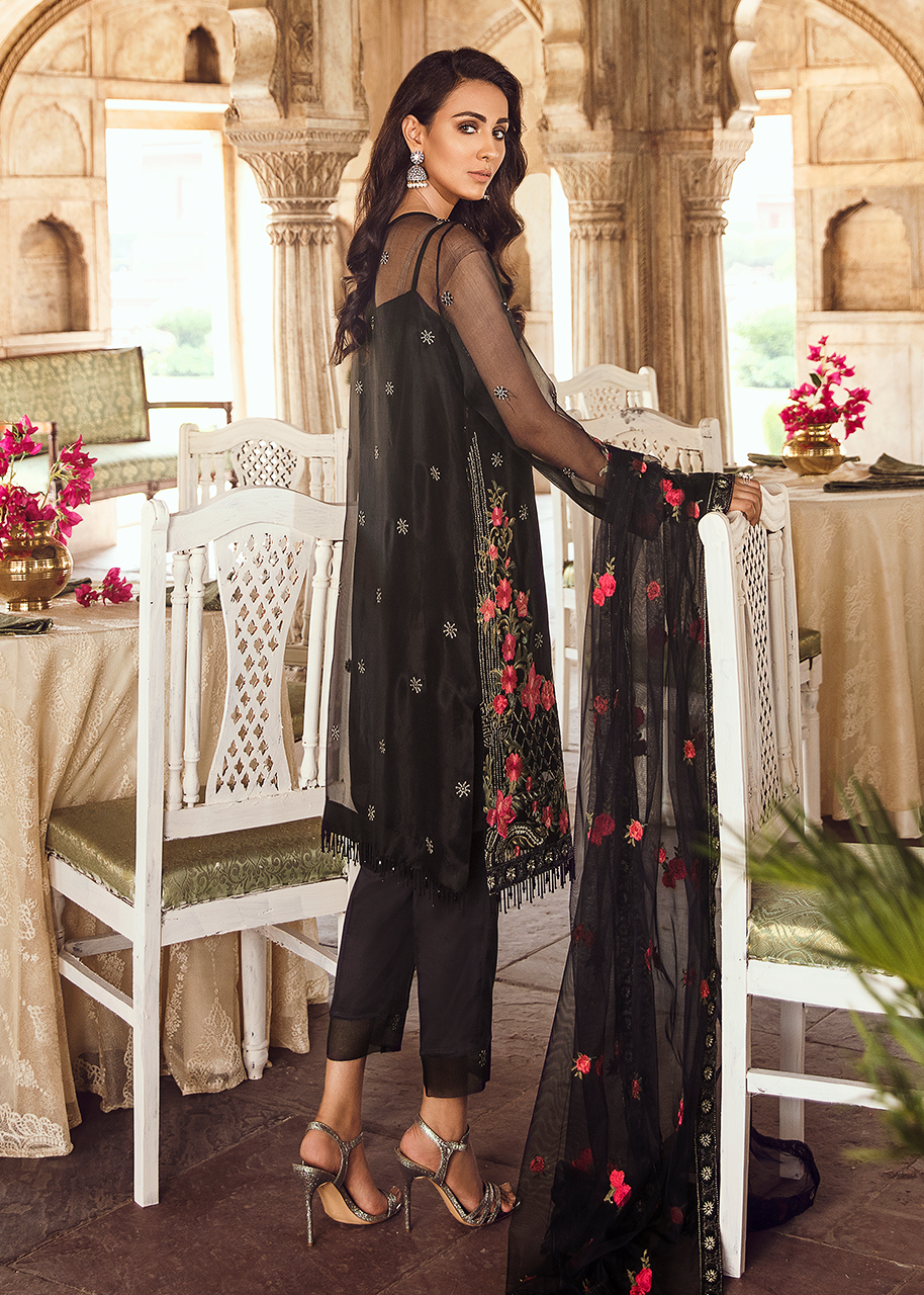Tishnagi Stitched